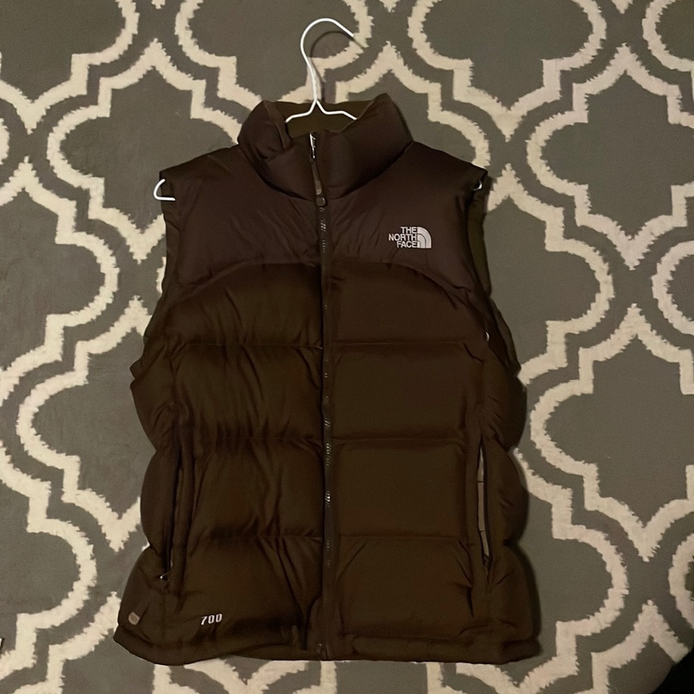 Brown puffer vest, nearly used, hard to find, not damaged just don’t wear it